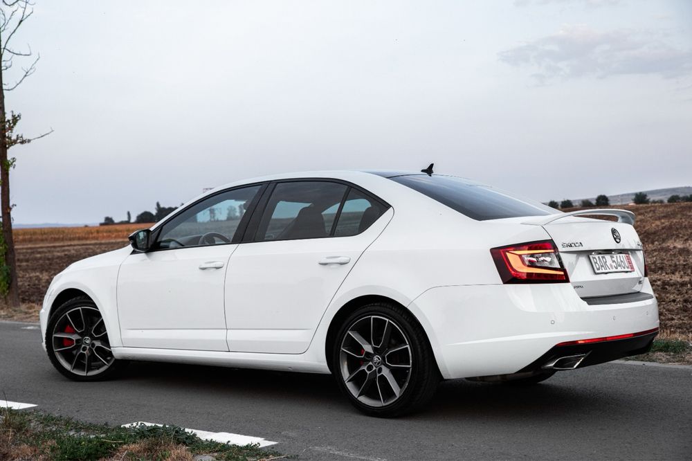 Skoda Octavia VRS // 2018 // 2.0 benzina // 240 cp // 150.000 km//