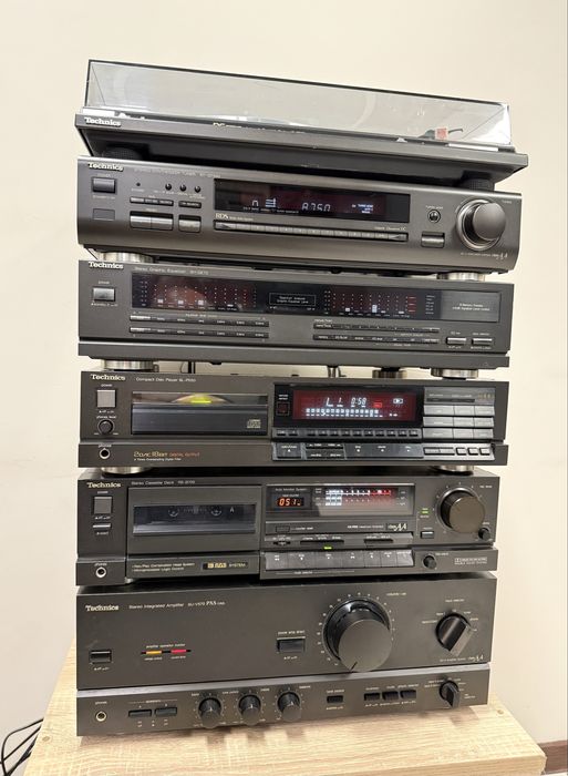 Система TECHNICS - усилвател, сд, дек, тунер, еквалайзер, грамофон