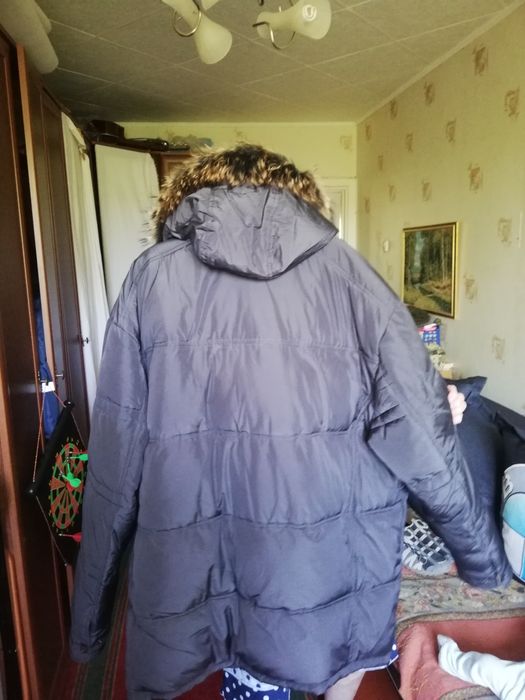 Продам пуховик зимний