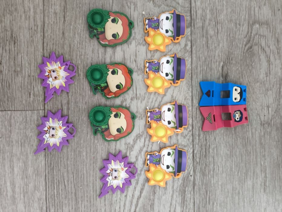 Фигурки от Киндер джой