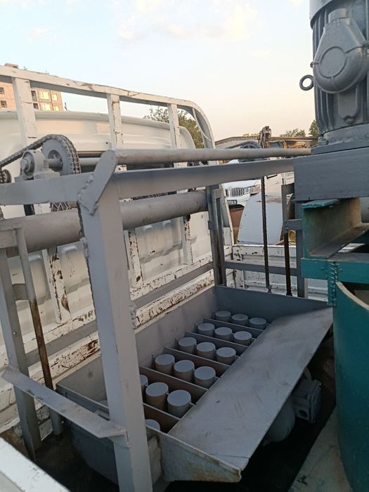 Шлакаблок аппарати сотилади арзон нархда