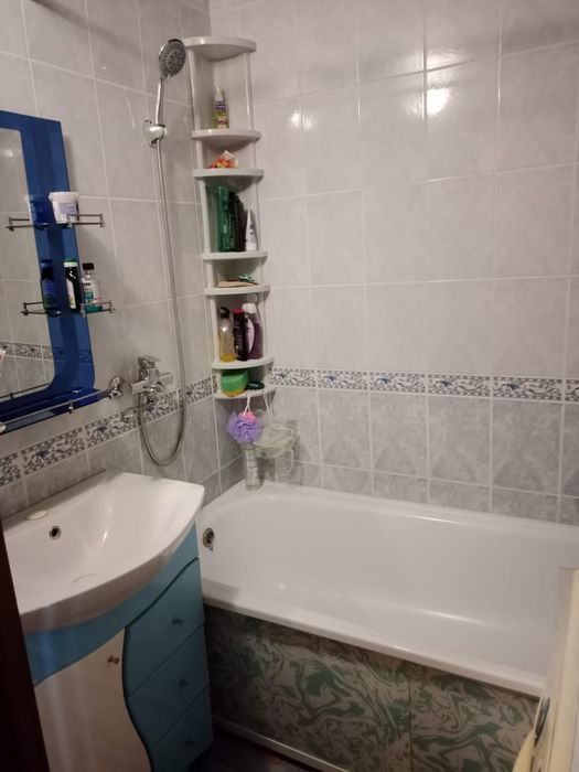 Продам 3х.кв в 11 мкр.