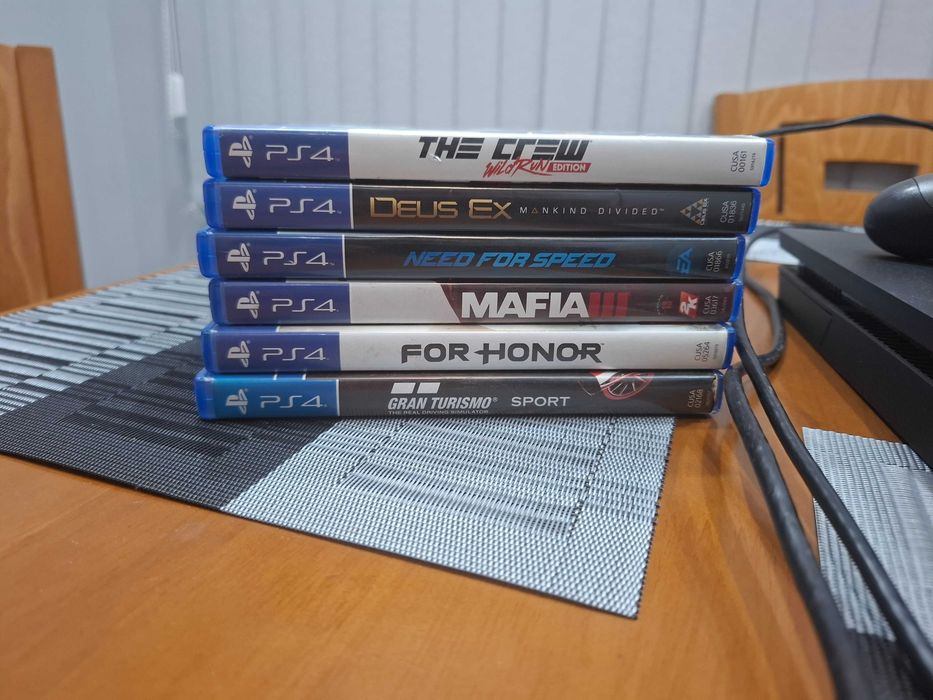 Playstation 4 Slim