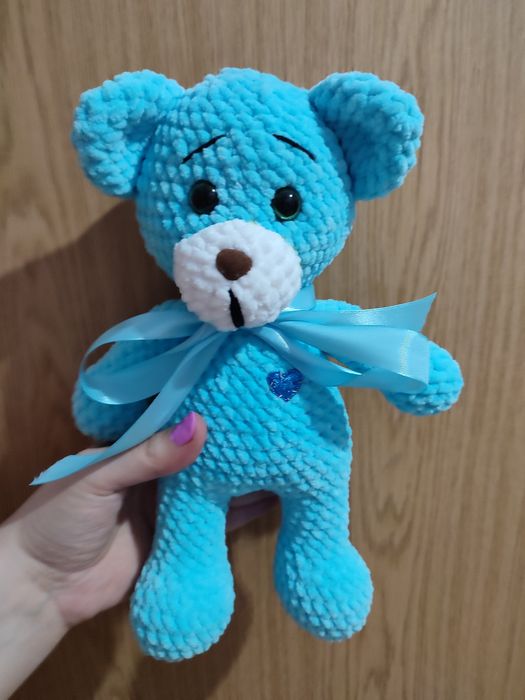 Плетена играчка мече, плетени играчки