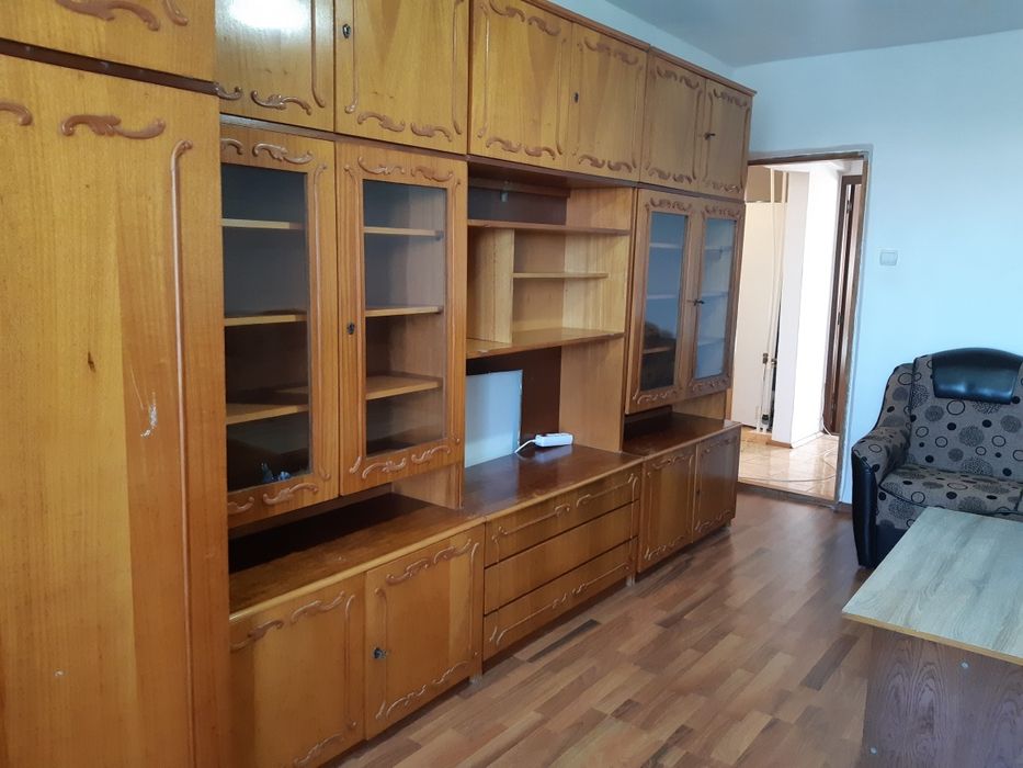 Vand apartament 2 camere decomandat