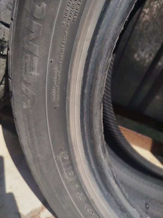 Продам шины б/у хорошее состояние