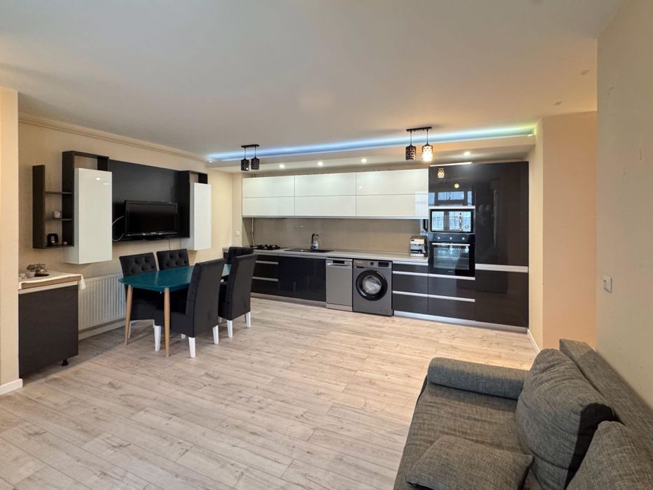 Închiriez apartament ultracentral