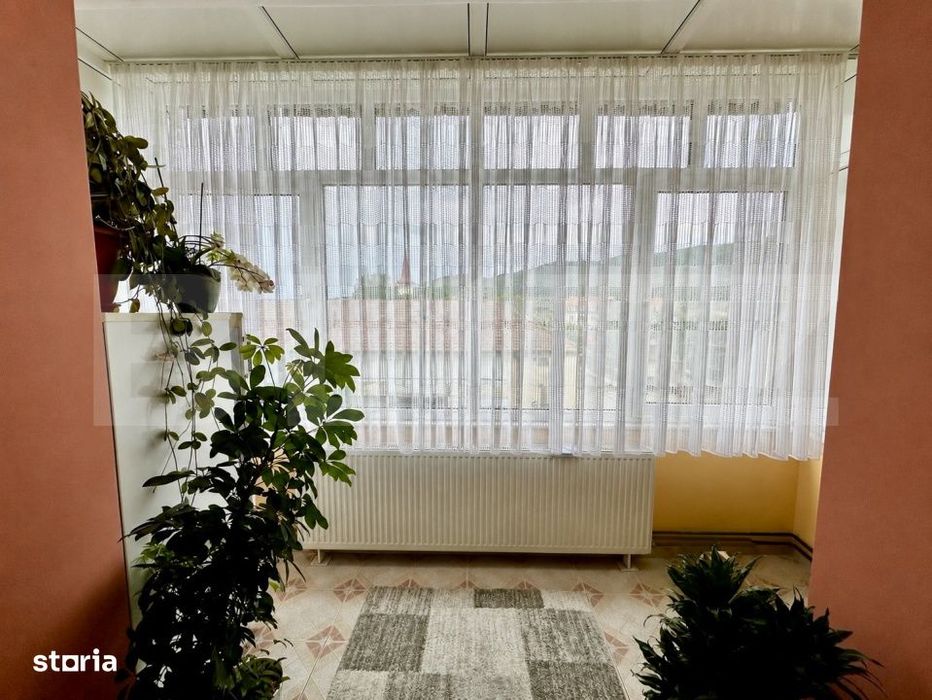 Apartament cu 2 camere, 45 mp, priveliste panoramica, Cugir