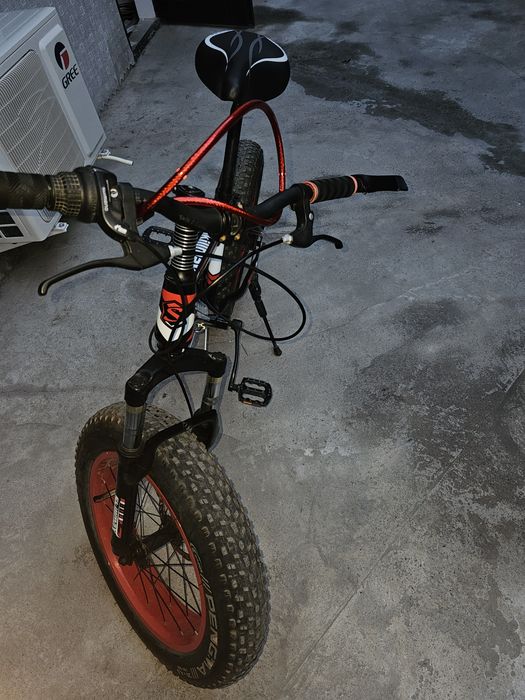 Продам велосипед в идеальном состоянии fat bike