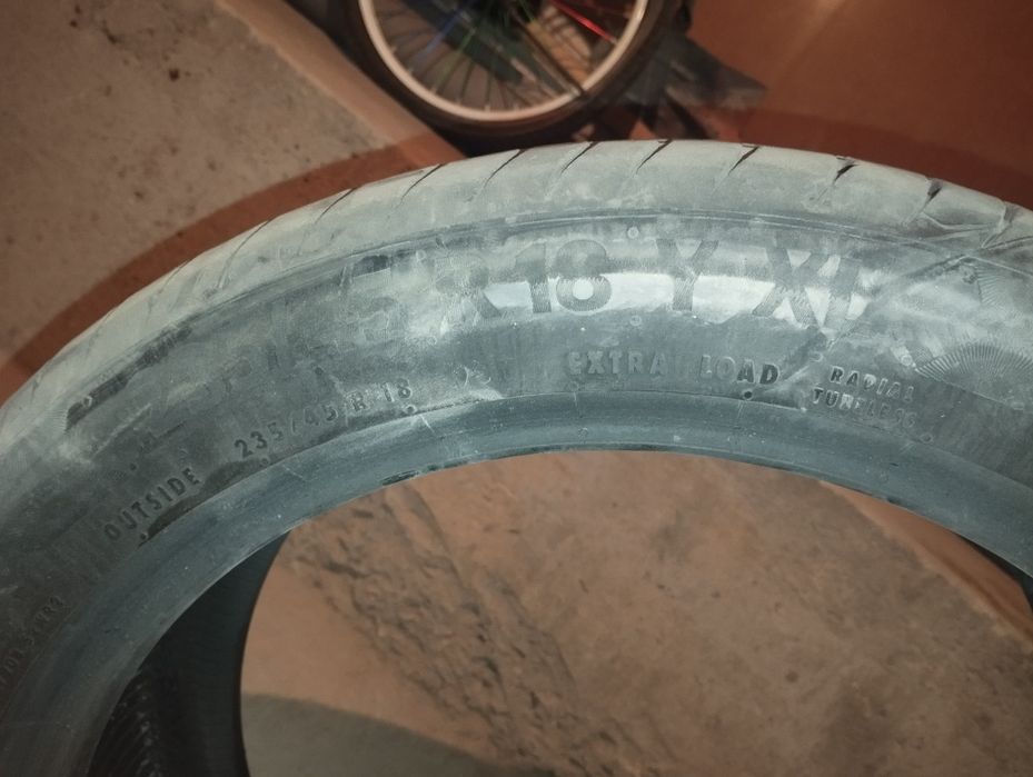 Balon Continental r18 235/45