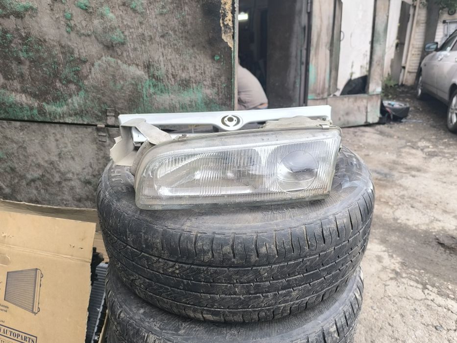 Запчасти на Мазду 626 кронос