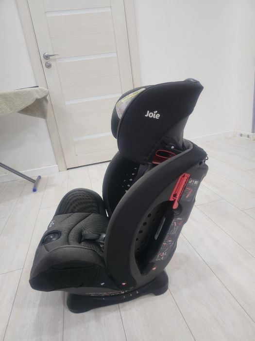 Продам автокресло