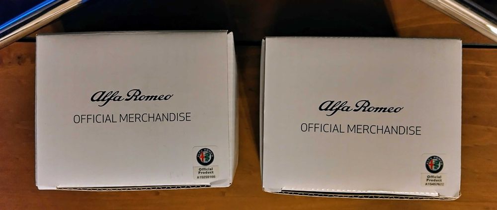 Чаши с лого Alfa Romeo - Оригинални НОВИ!