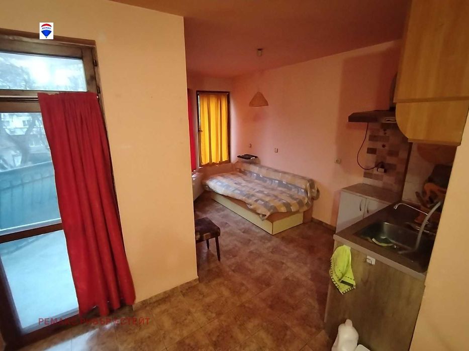 Дава се под наем  в Русе, Хъшове - 33 кв.м за 199.41 € - Снимка #2