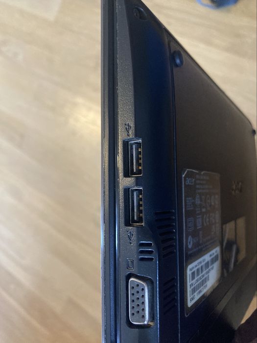 Acer aspire one D255E
