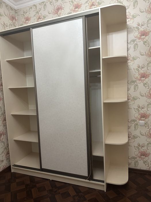 Продам шкаф+ рабочи стол