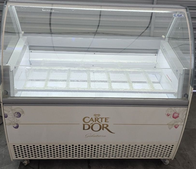 Vitrina Frigorifica Inghetata ISA CarteDor