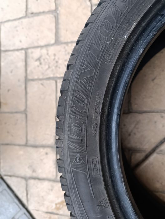 Зимни гуми Dunlop 225/50/18