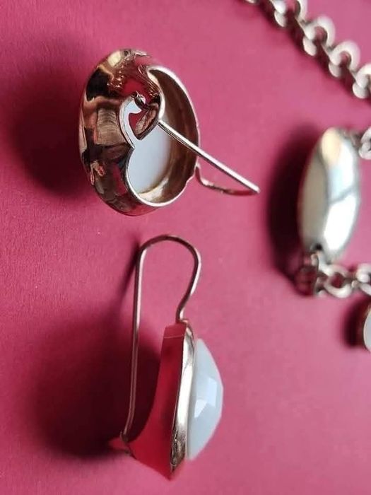 Луксозен сребърен комплелт с Бял Оникс