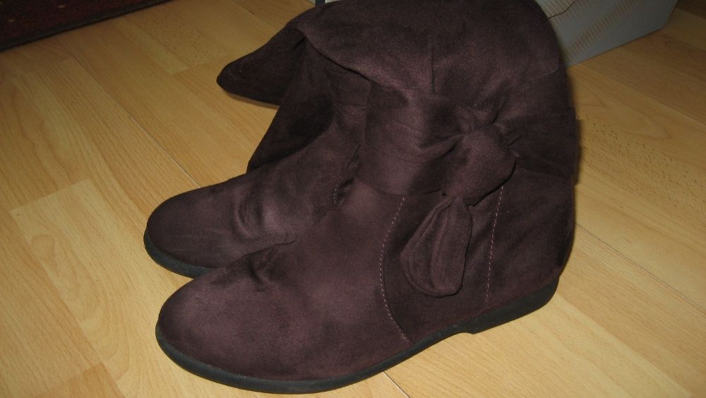 Ботуши , удобни , практични