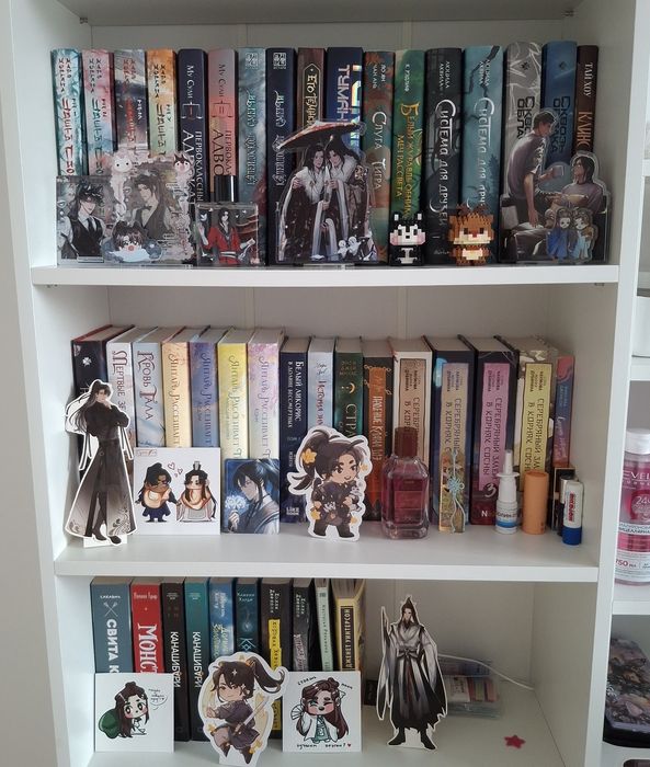40 книг на продаже!