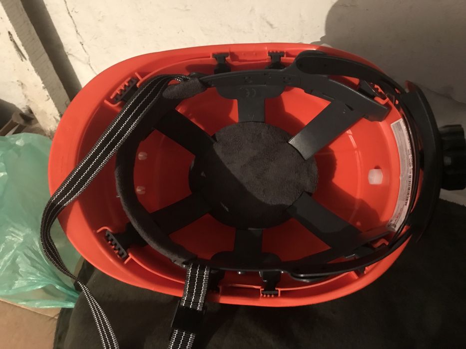 Каска пластмассовая шахтерская