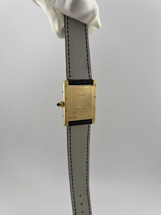 Наручные часы Cartier Tank