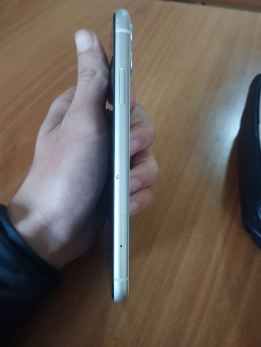 Iphone 11 ideal xolatda