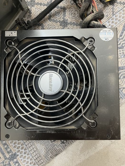 Продам блок питания на пк 550w