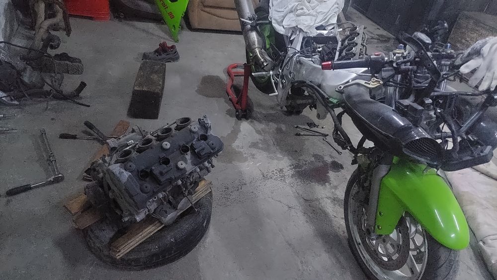 Мотоцикл Suzuki GSXR-600