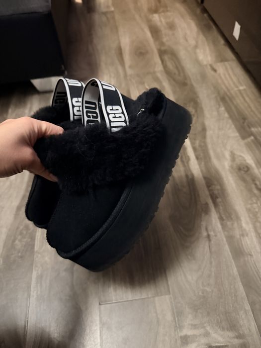 Vand papuci Ugg masura 38 originali
