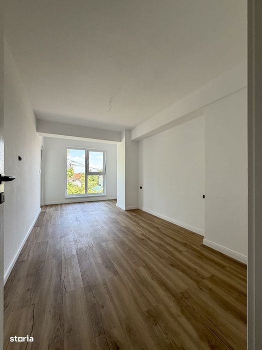 Ap 3 camere D 2 bai Parcare Terasa Capat Pacurari