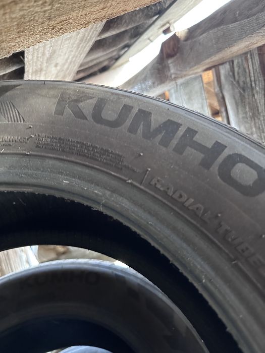 Anvelope vară Kumho 205/60 R16 – stare foarte  bună, fără defecte