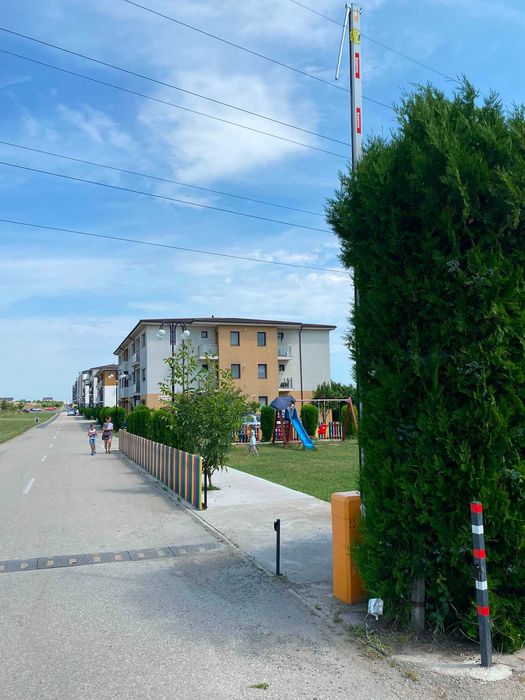 Se inchiriaza apartament cu o camera plus balcon cu suprafata de 46 m patrati in cartier Steaua de Mare 2 , in loc Agigea Jud Constanta