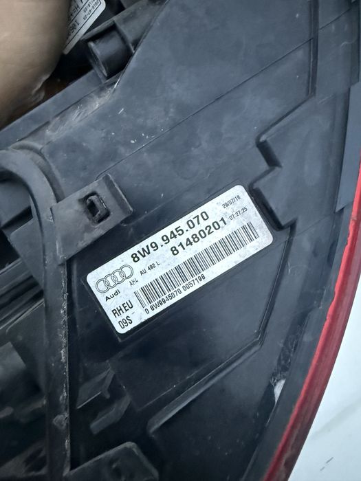 Tripla Stop dreapta caroserie Audi A4 8W B9 Avant cod: 8W9945070