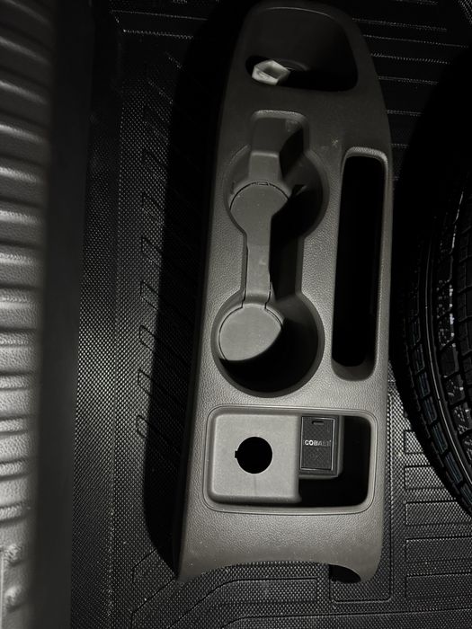 Cobalt 2026  bar komplekt sotiladi