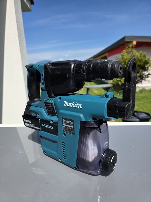 Rotopercutor Makita DHR243 cu aspirator