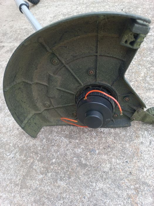 Cositoare-Trimer electric ierba