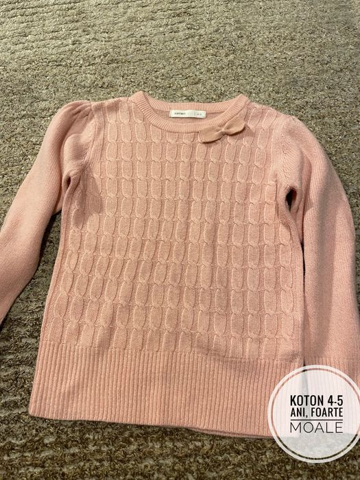 Lot bluze fetite 4-5 ani