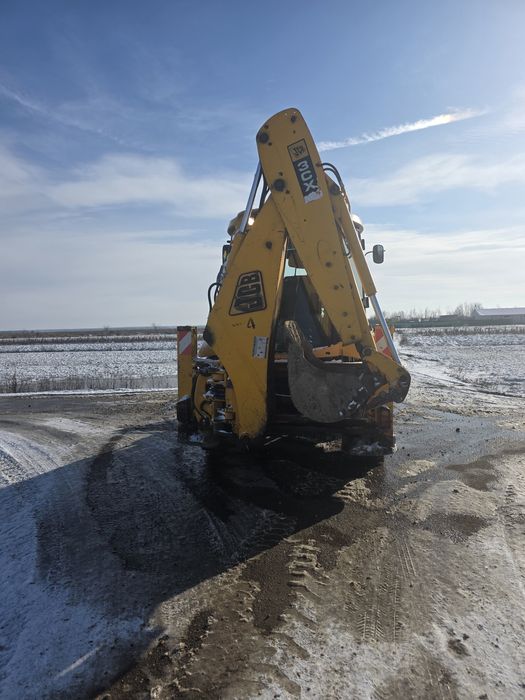 Vand Buldoexcavator JCB 3CX