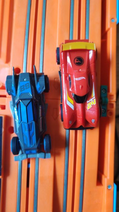 Circuit mașinuțe Hot wheels