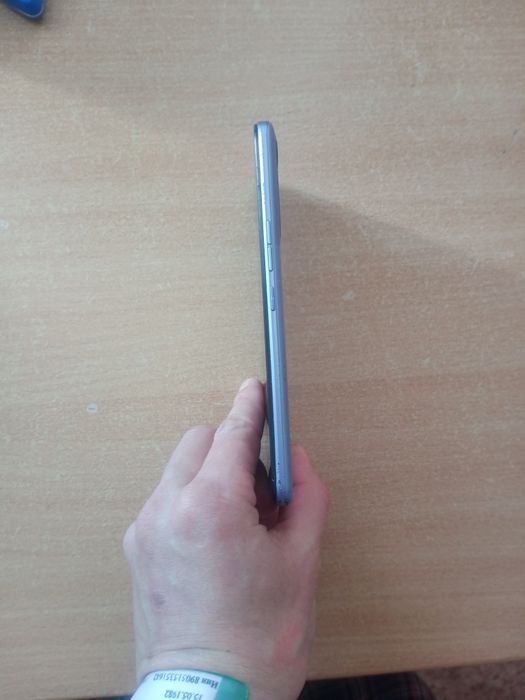 Продам 4/32 TECNO