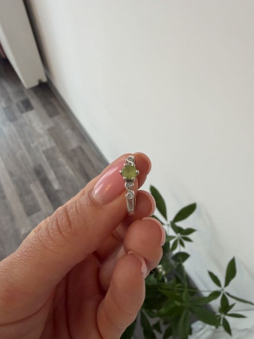 Inel aur cu peridot  14k