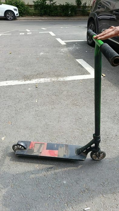 Vând trotineta freestyle