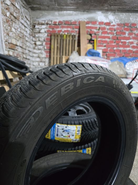 Всесезонни гуми Debica