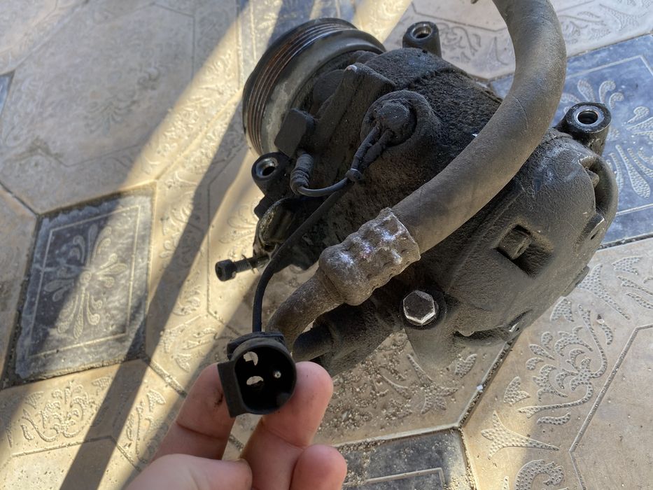 Компрессор кондиционера м50