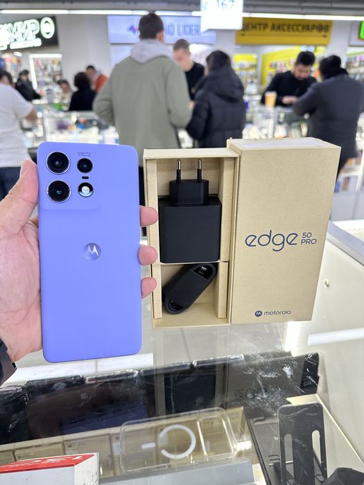 Moto edge 50 pro 5G. 12/512