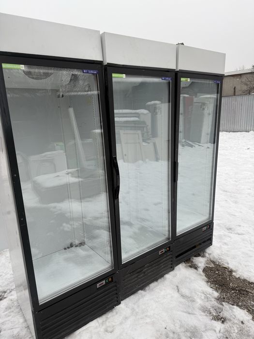 Витринный холодильник