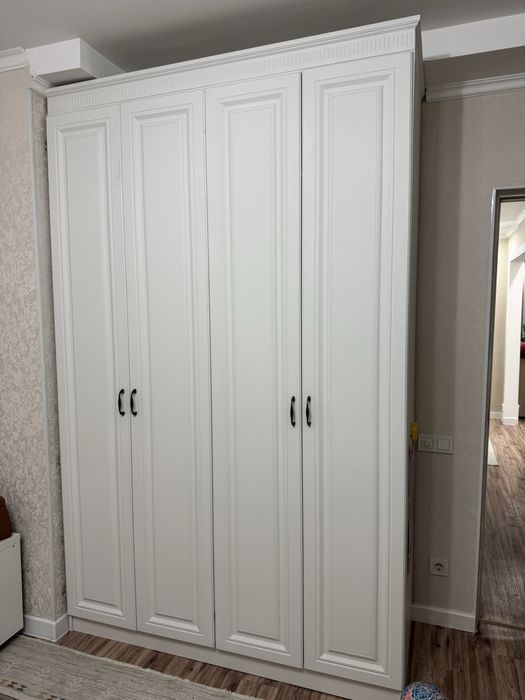 Шифоньер сатылады арнайы жасалған.