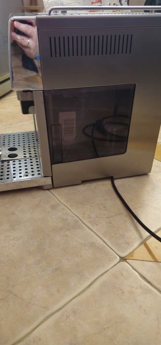 Кафемашина Delonghi Primadonna Avant essam 6700